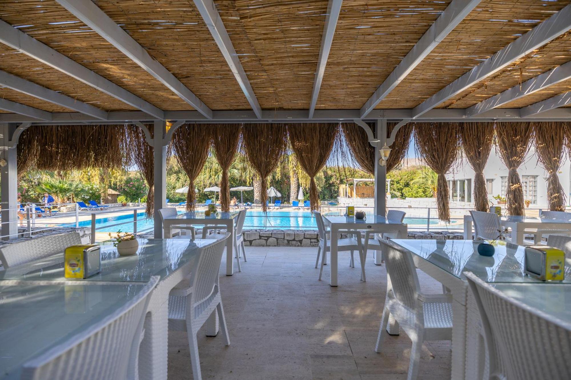 Ladonia Hotels Zemda Guemuesluek Exterior photo